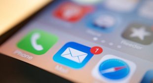 ADD A PERSONAL EMAIL ACCOUNT TO AN IPHONE: HERE IS HOW YOU CAN DO IT